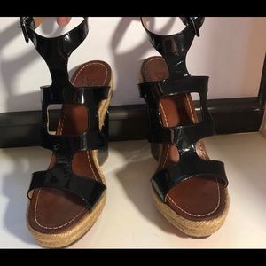 Louboutin Wedges - Black Patent Leather